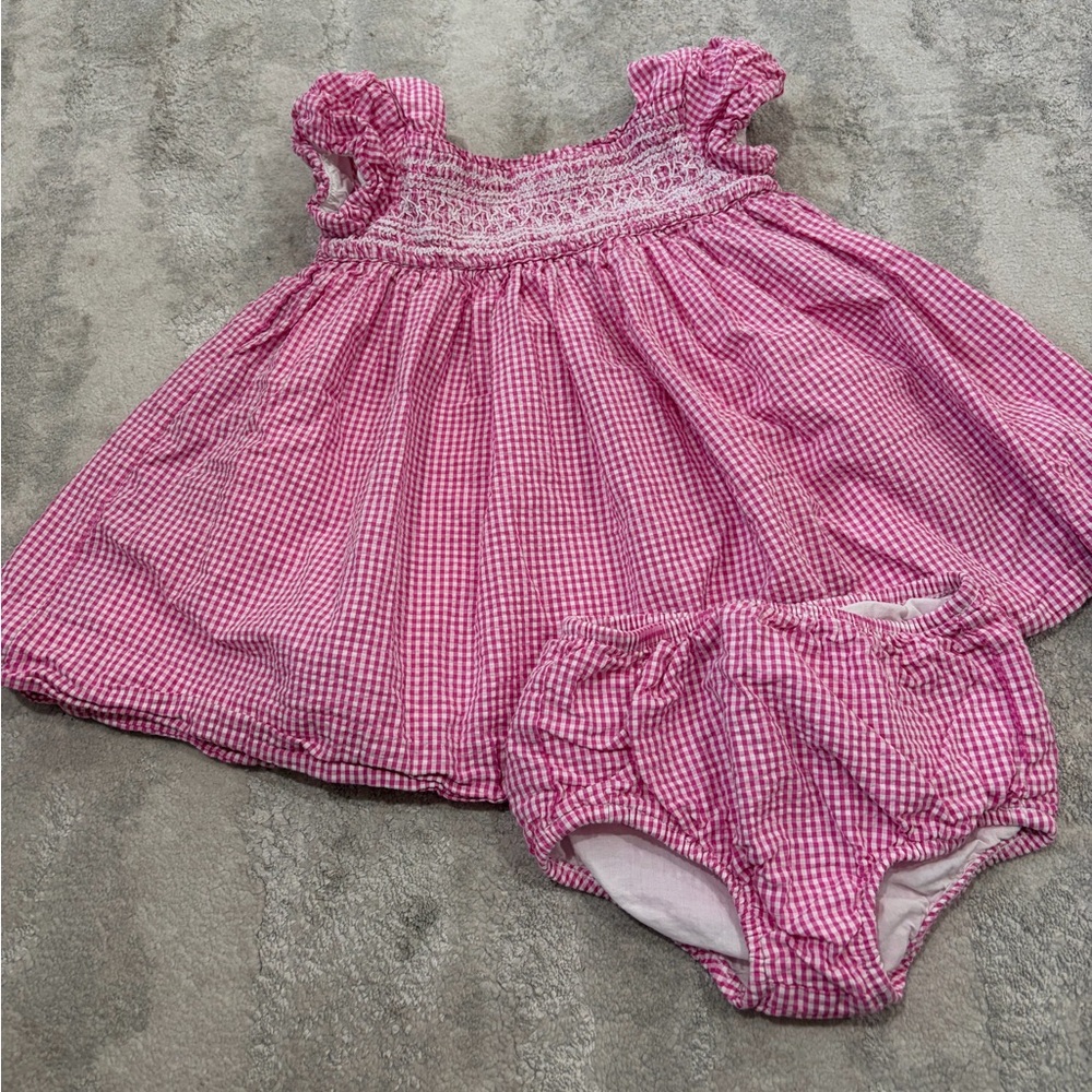 Ralph Lauren Baby Girl Gingham Cotton Seersucker Smocked Dress & Bloomers Pink